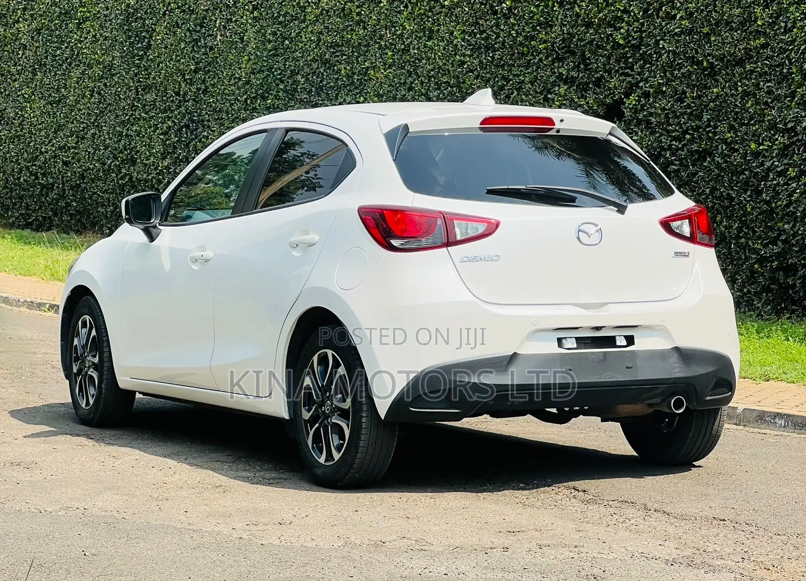 Mazda Demio 2019 White