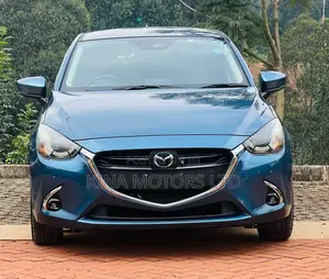 Mazda Demio 2018 Blue