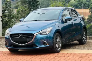 Mazda Demio 2018 Blue