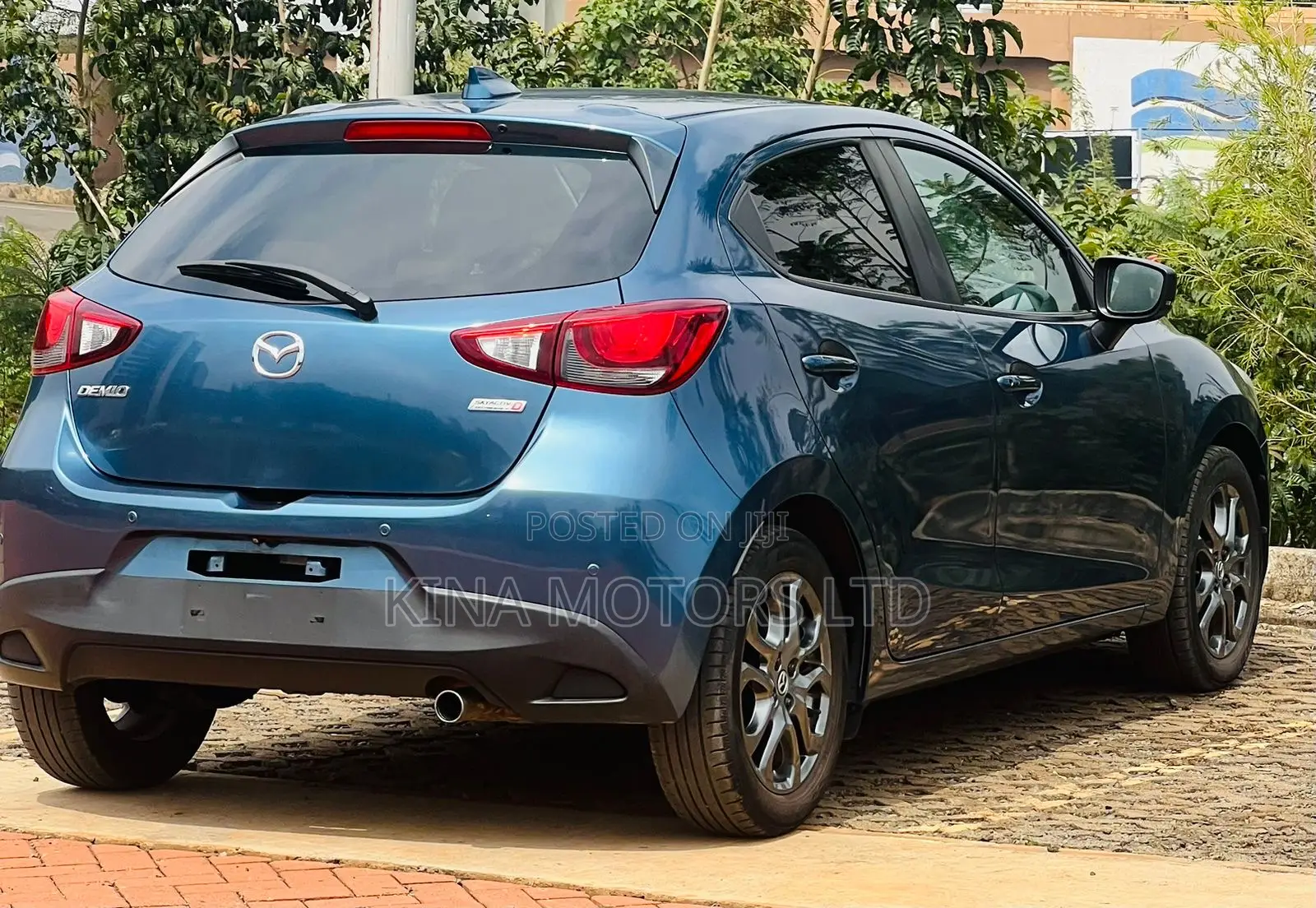 Mazda Demio 2018 Blue