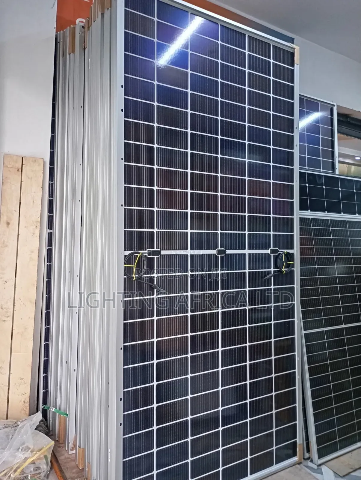 750w/48v Bifacial Monocrystallin All Weather Bulk Sale