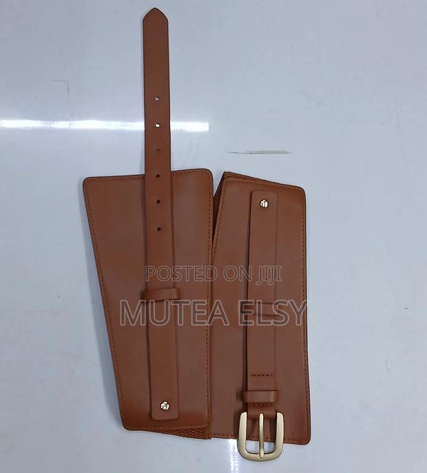 Black Brawn Leather Ladies Best Belts - thumbnail 3