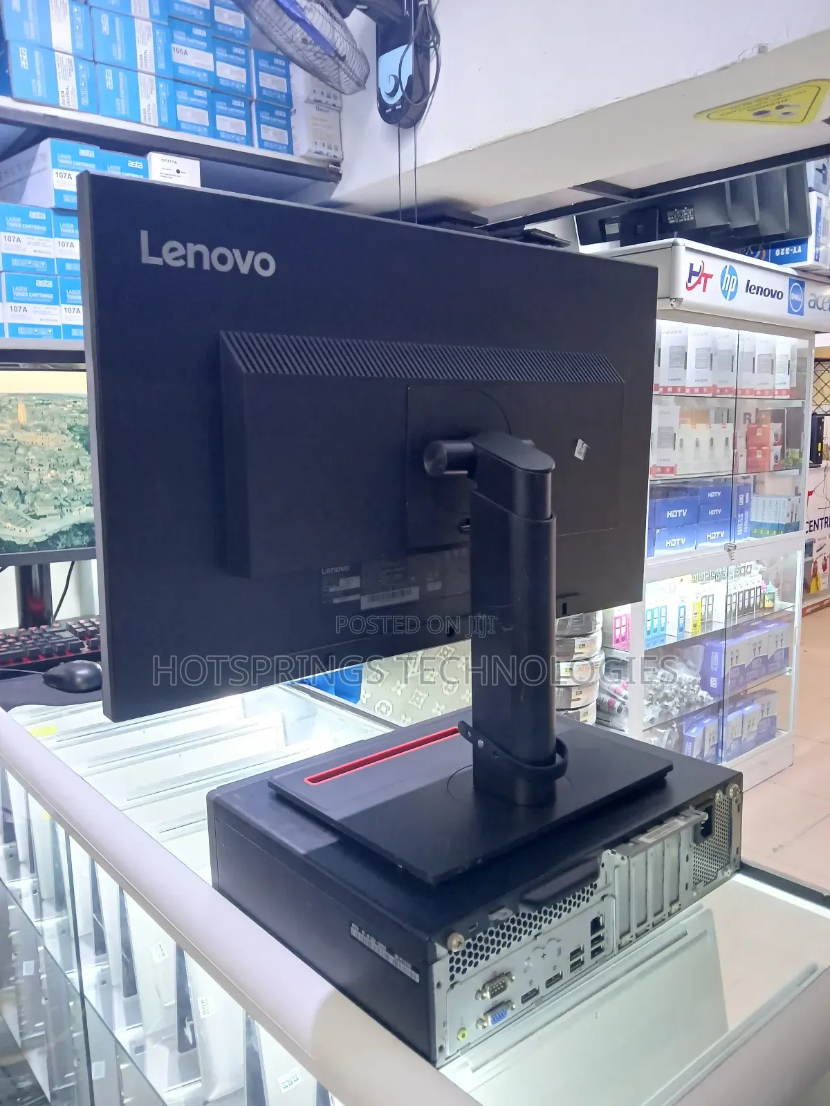 Lenovo ThinkCentre M720 SFF 8GB Intel Core I5 HDD+SSD 256GB