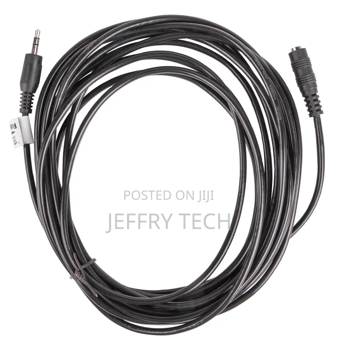5 M Stereo Cable With a 3.5 Mm Jack Male Connector to a 3.5