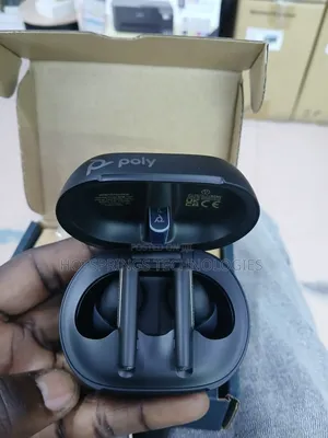 High End Poly Voyager Earbuds