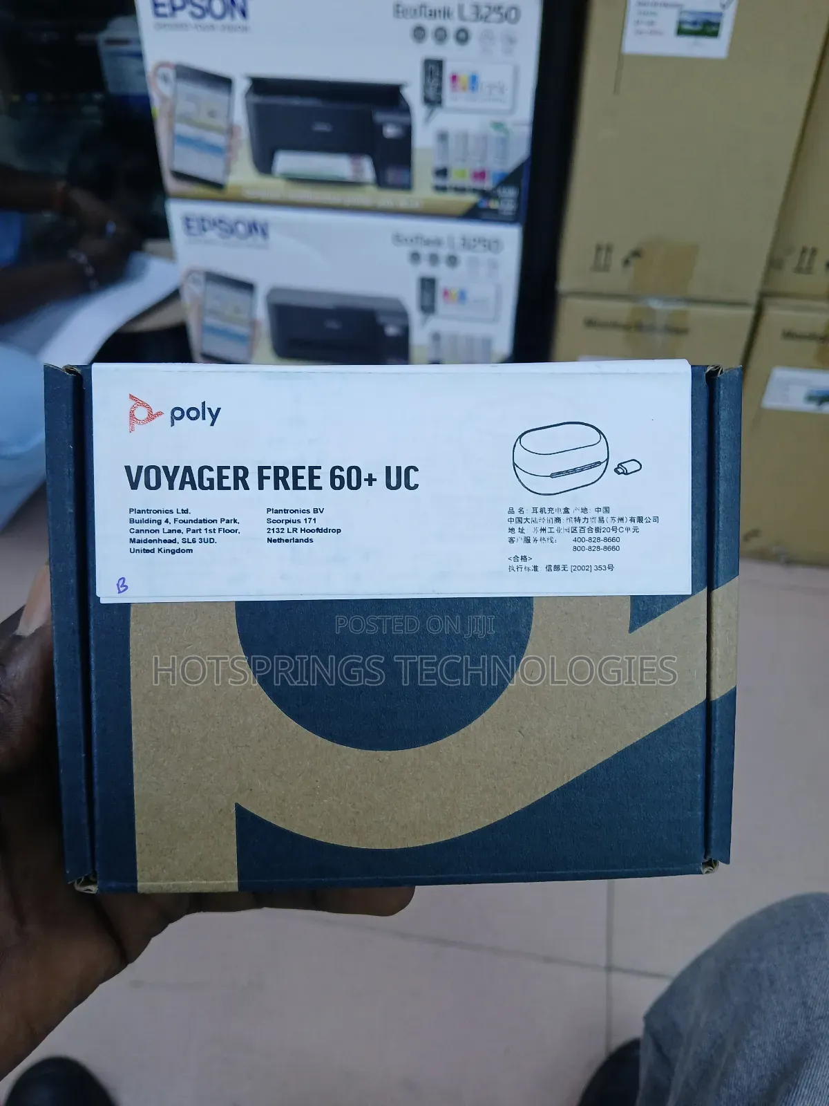 High End Poly Voyager Earbuds