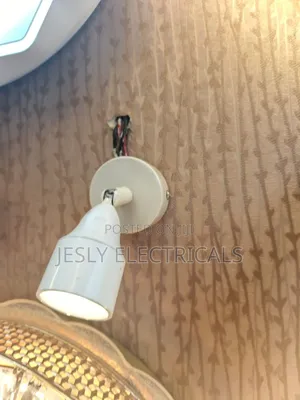 White Cup Floodlight