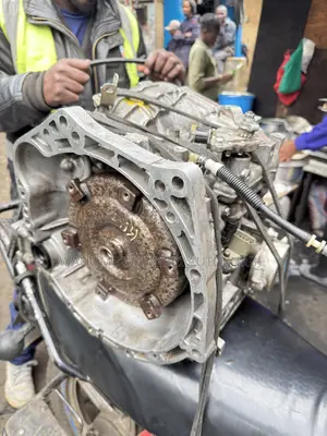 Gear Box Vitz/Belta (1kr Or 2sz)