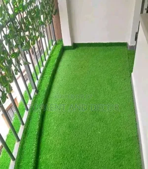 Artificial Grass Carpet for Balcony Cozy Outdoor Vibe