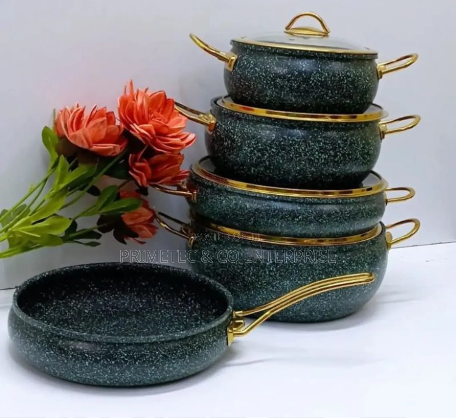 9pcs Cookware.