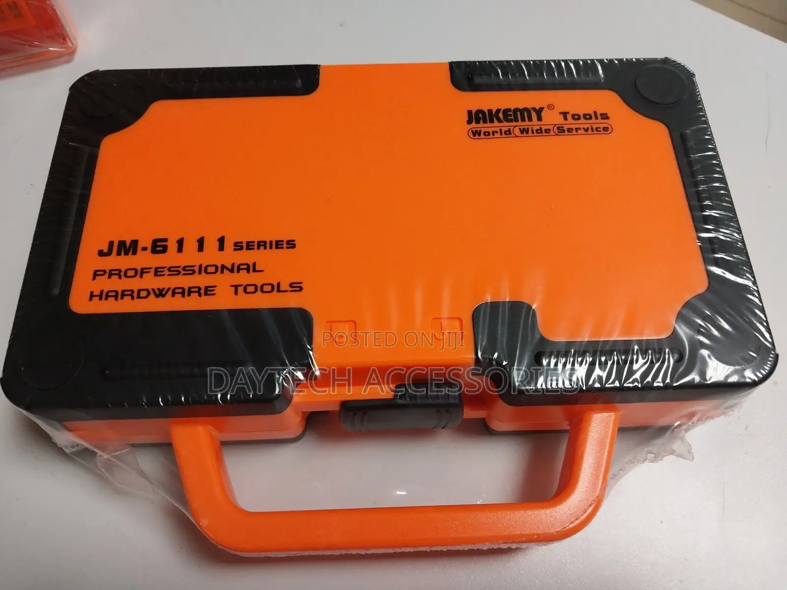 Jakemy Jm-6111 Professional a 69-in-1 Screwdriver Set.