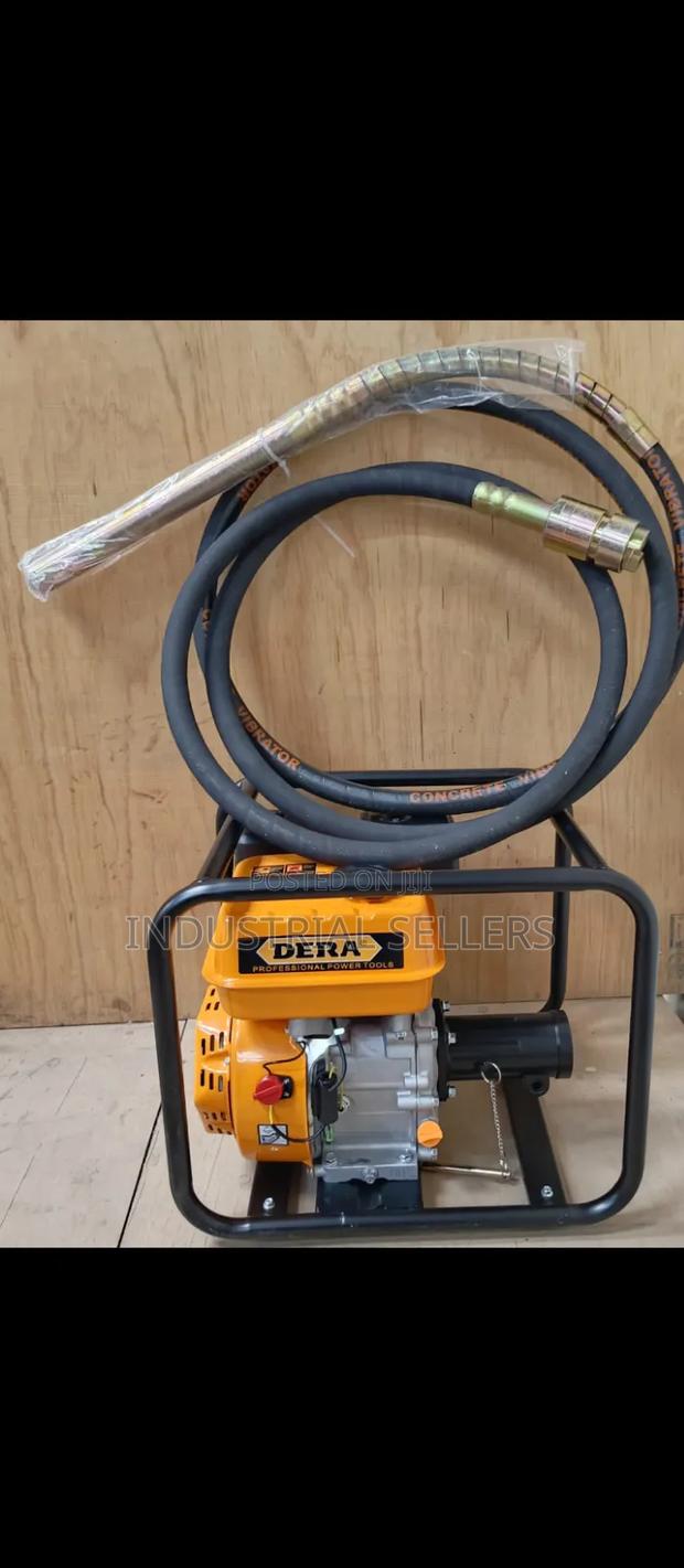 Dera Gasoline Vibrator With 50mm Poker Shaft (6 Meters)