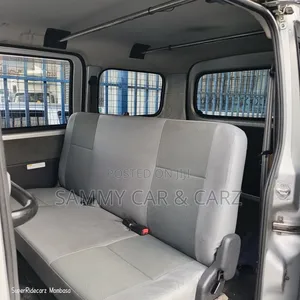 Toyota TownAce 2018 Silver