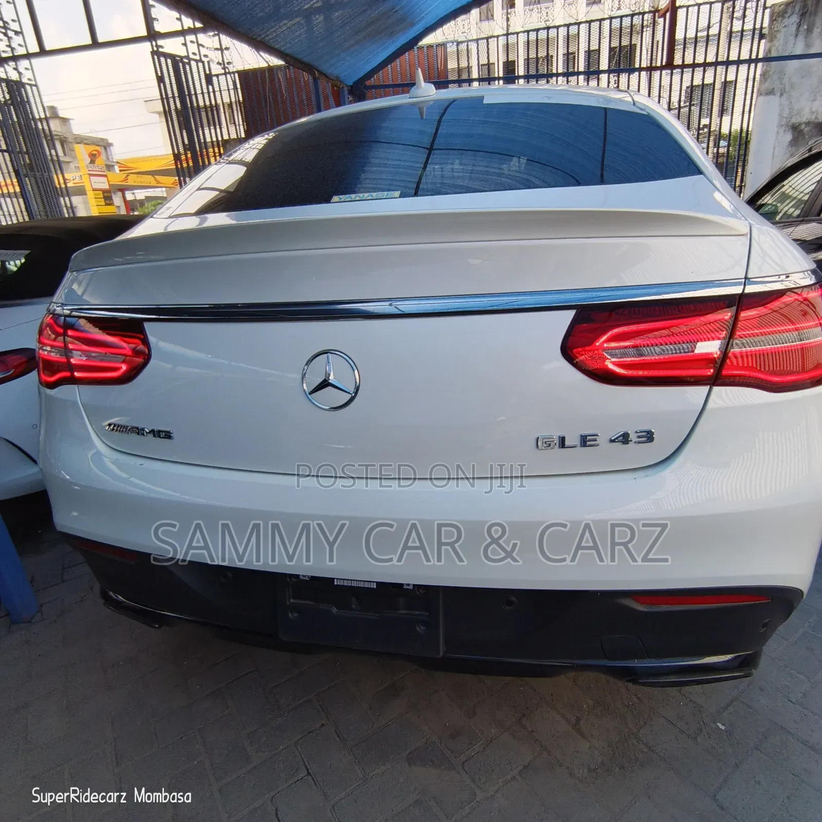Mercedes-Benz GLE-Class AMG GLE 43 4MATIC 2018 White