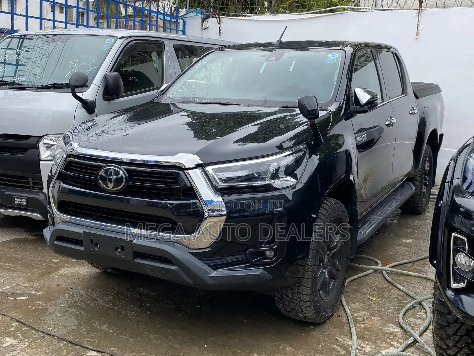 Toyota Hilux 2020 Black