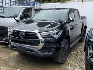 Toyota Hilux 2020 Black