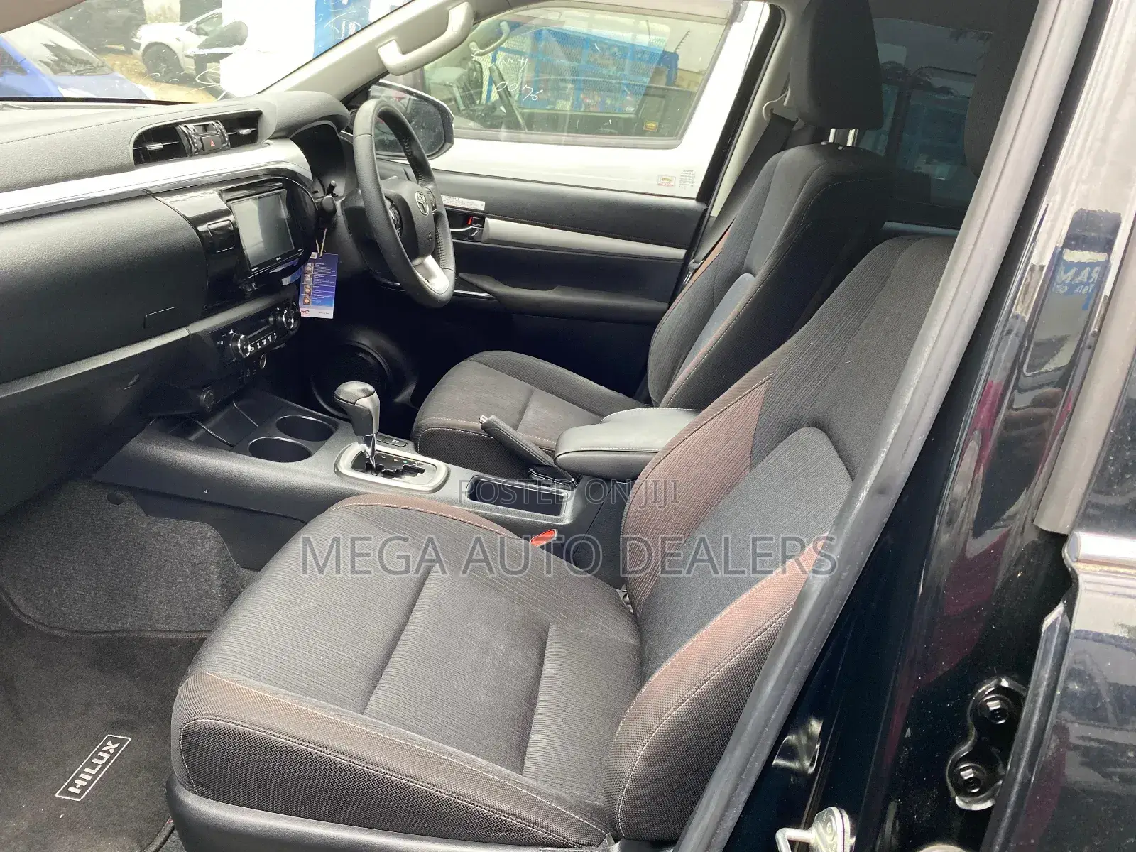 Toyota Hilux 2020 Black