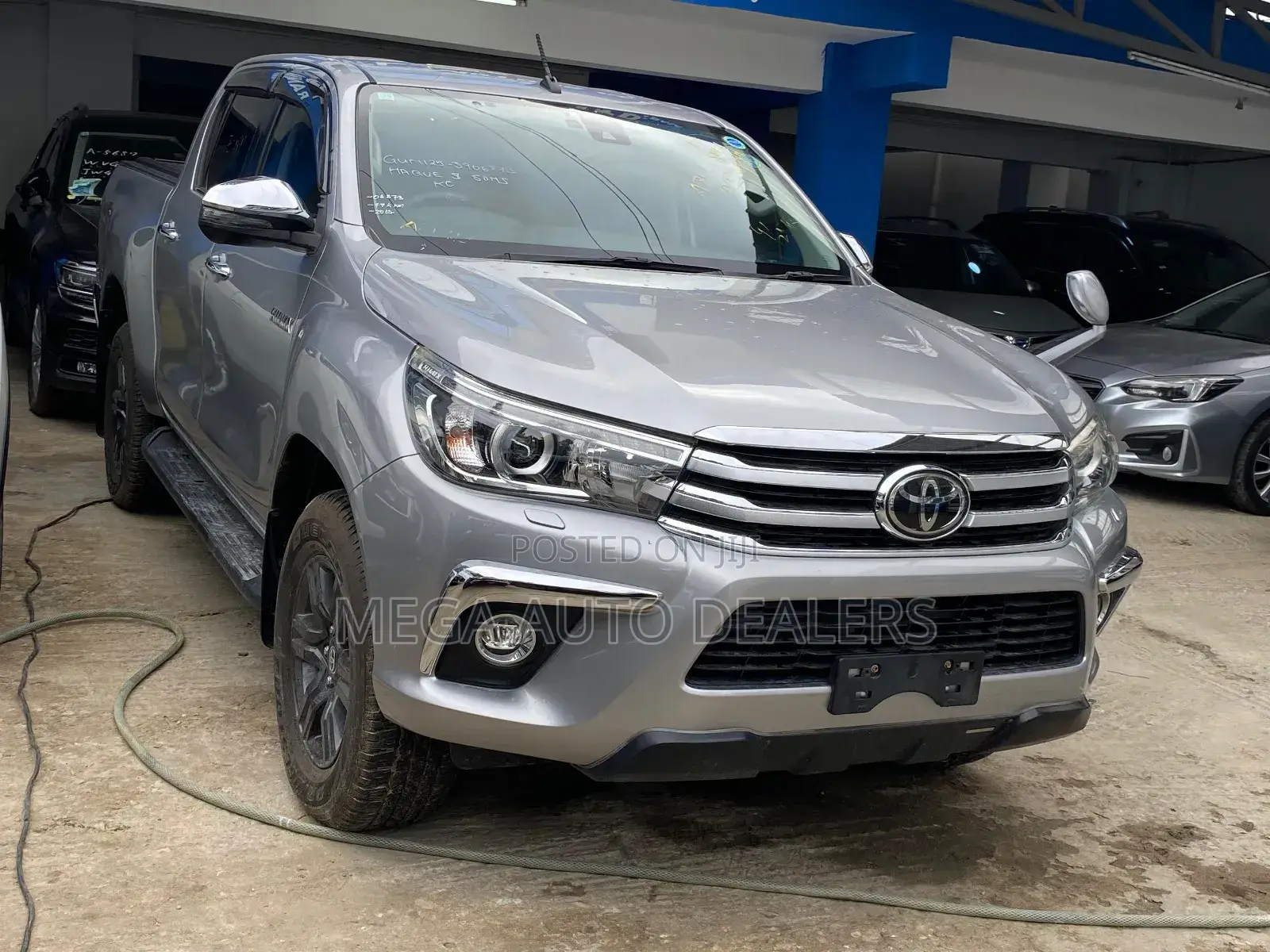 Toyota Hilux 2019 Silver