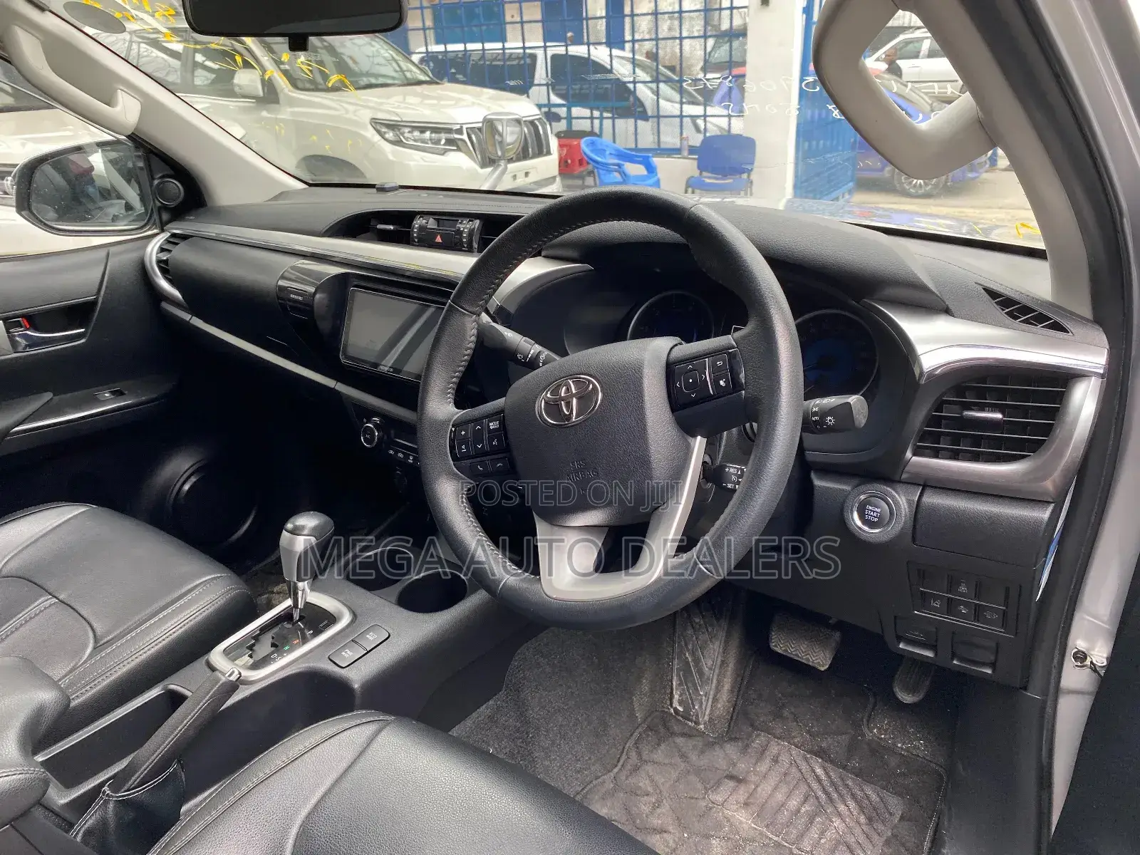 Toyota Hilux 2019 Silver