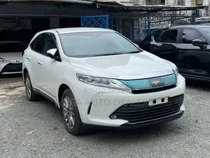 Toyota Harrier 2018 White