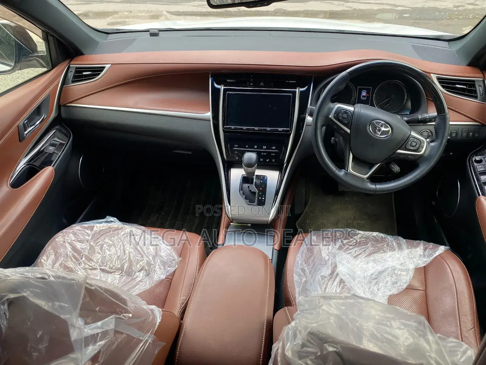 Toyota Harrier 2018 White