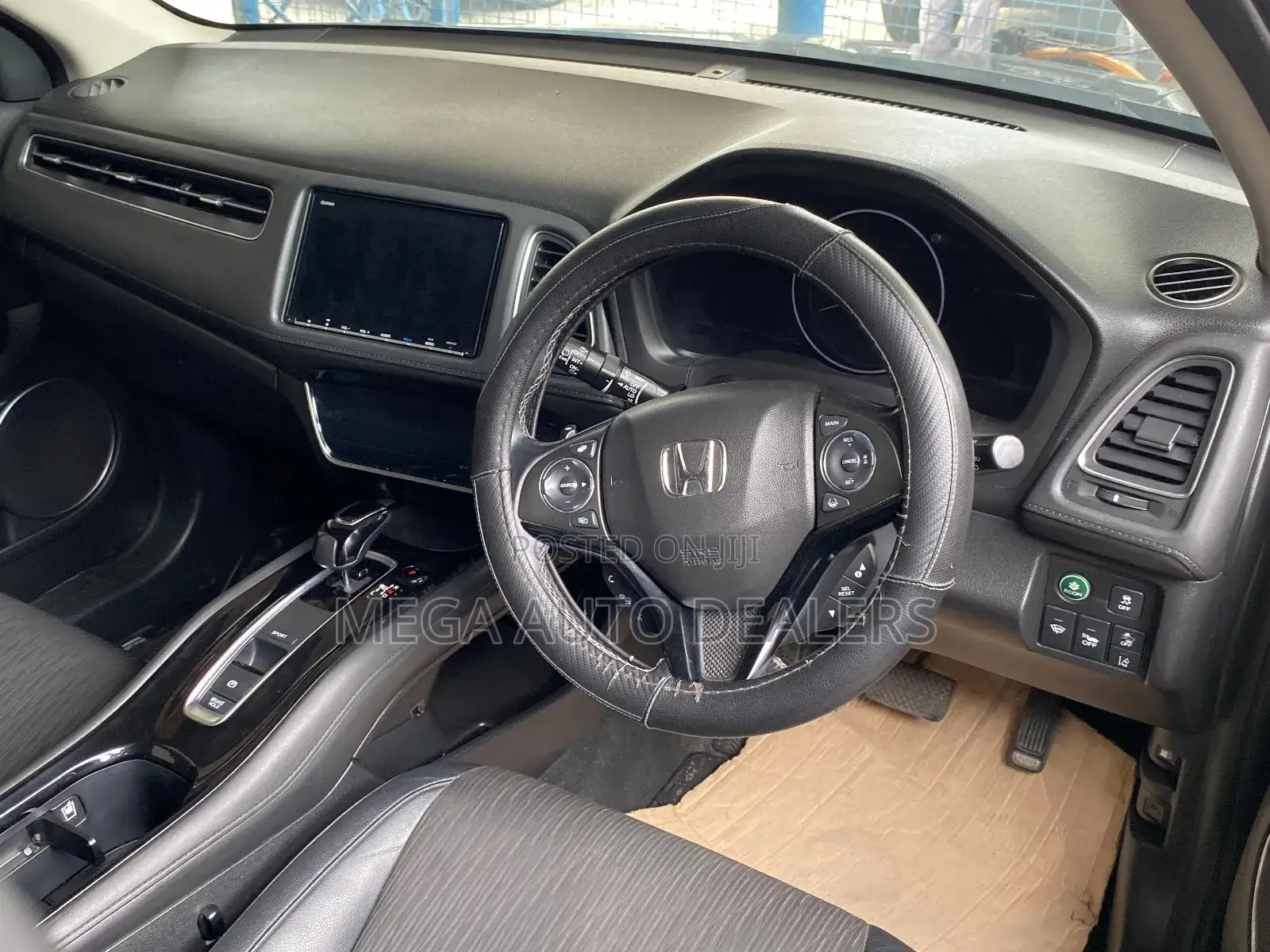 Honda Vezel 2018 Black
