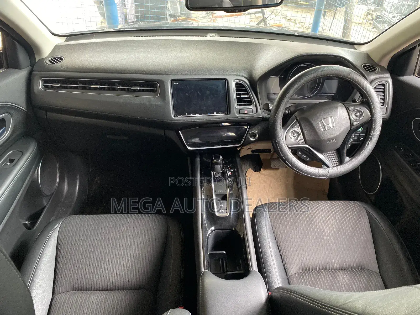 Honda Vezel 2018 Black