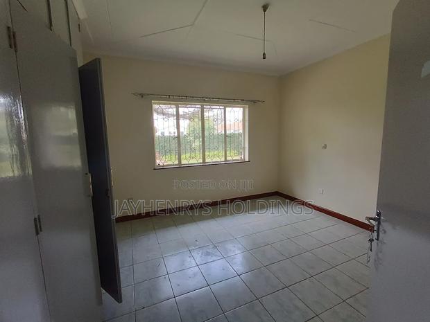 4bdrm Bungalow in Ridgeways for rent - thumbnail 9