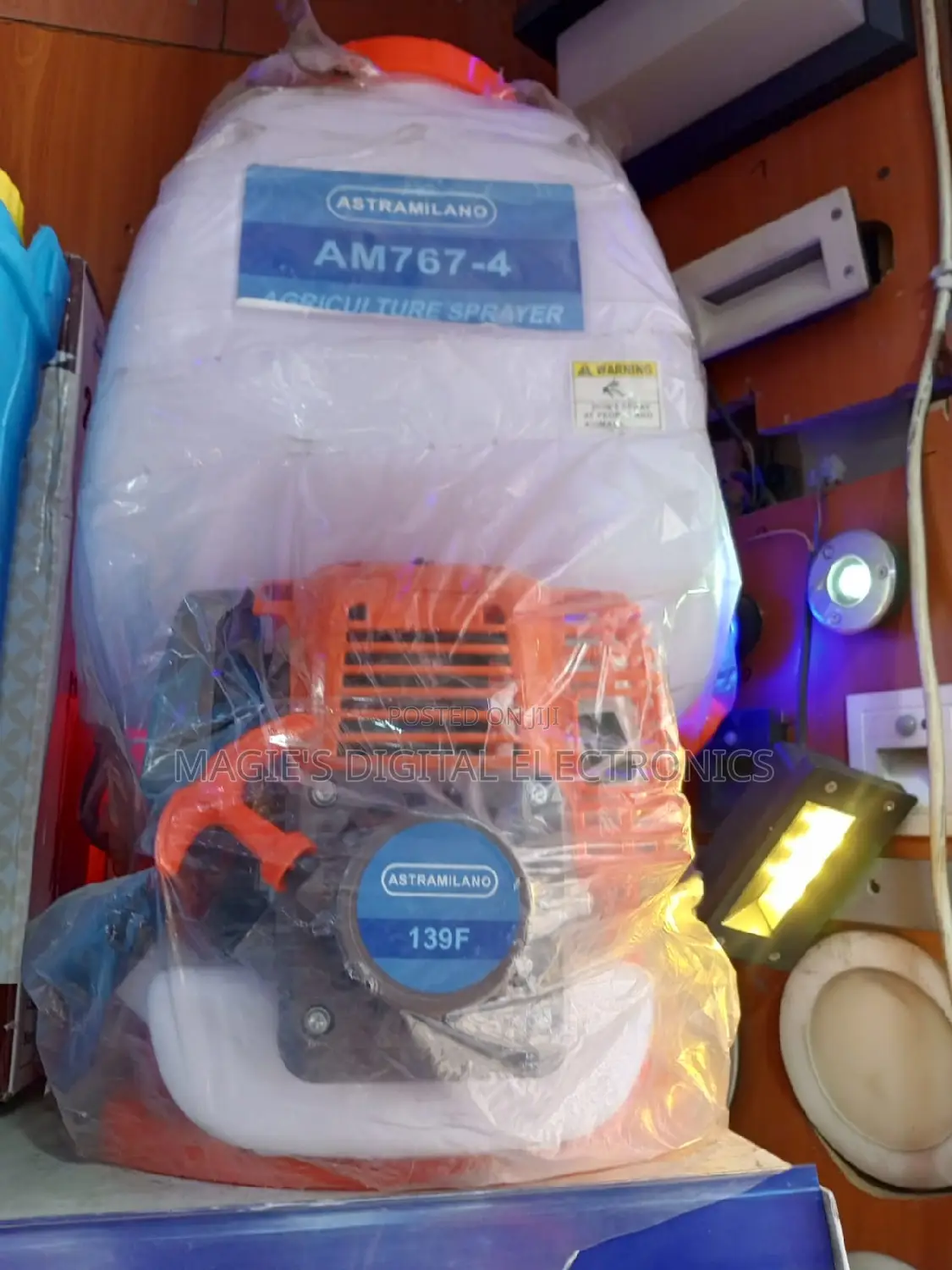 Highly Noted 20l Astramilano 4stroke Knapsack Sprayer