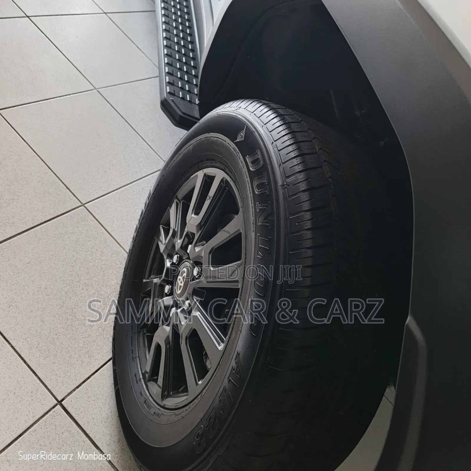 Toyota Land Cruiser 2024 White