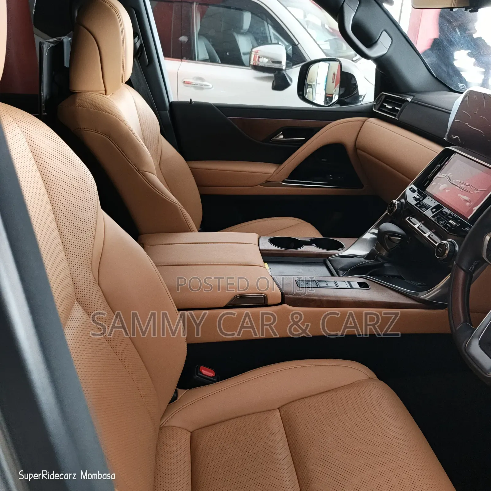 Lexus LX 2023 Gray