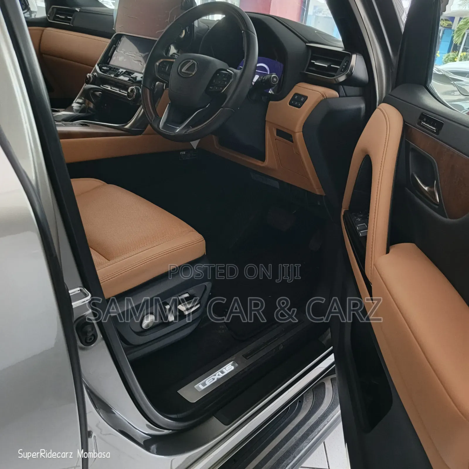 Lexus LX 2023 Gray