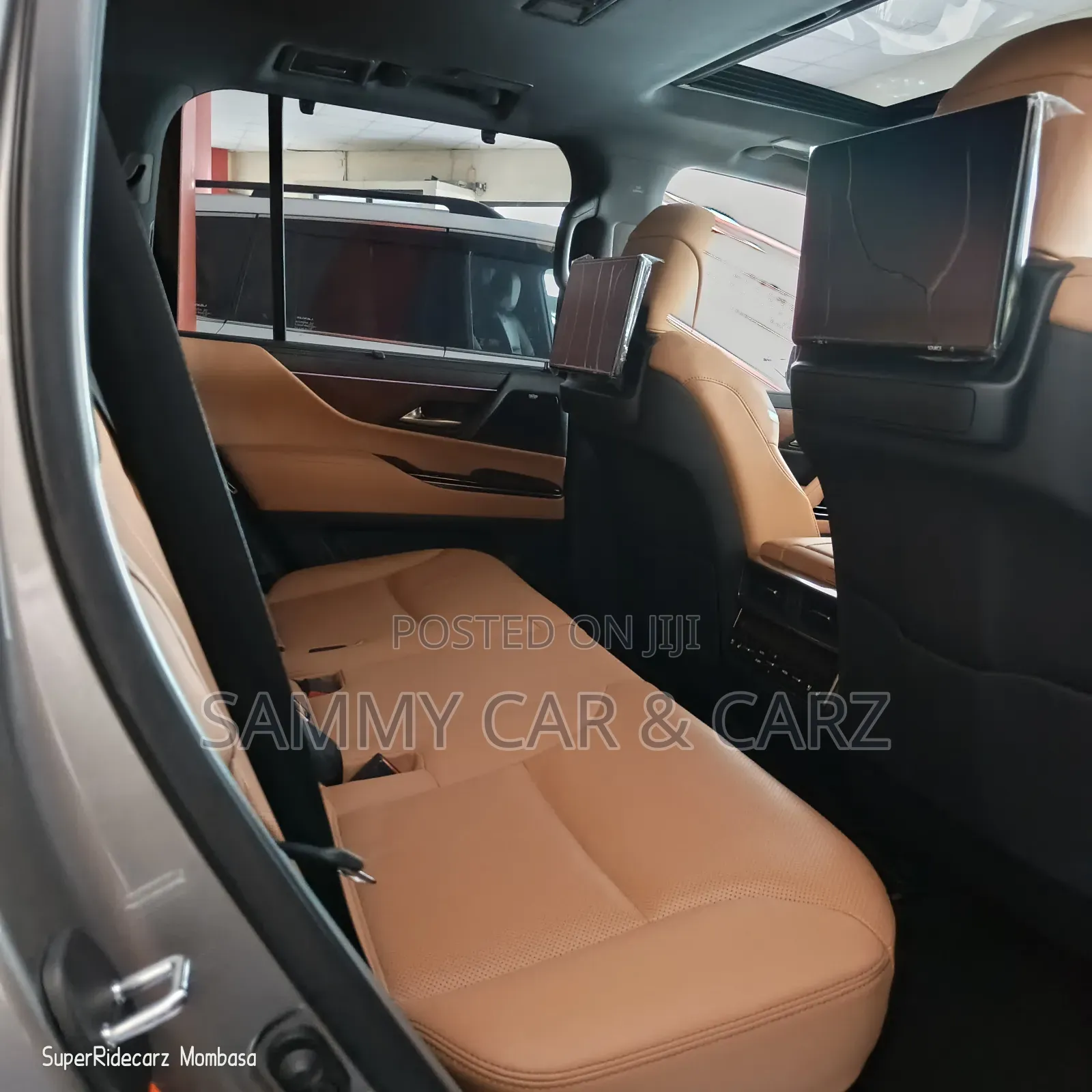 Lexus LX 2023 Gray
