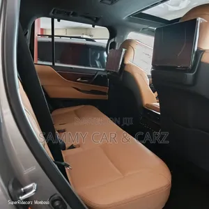 Lexus LX 2023 Gray
