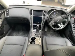 Nissan Skyline 2018 Gray