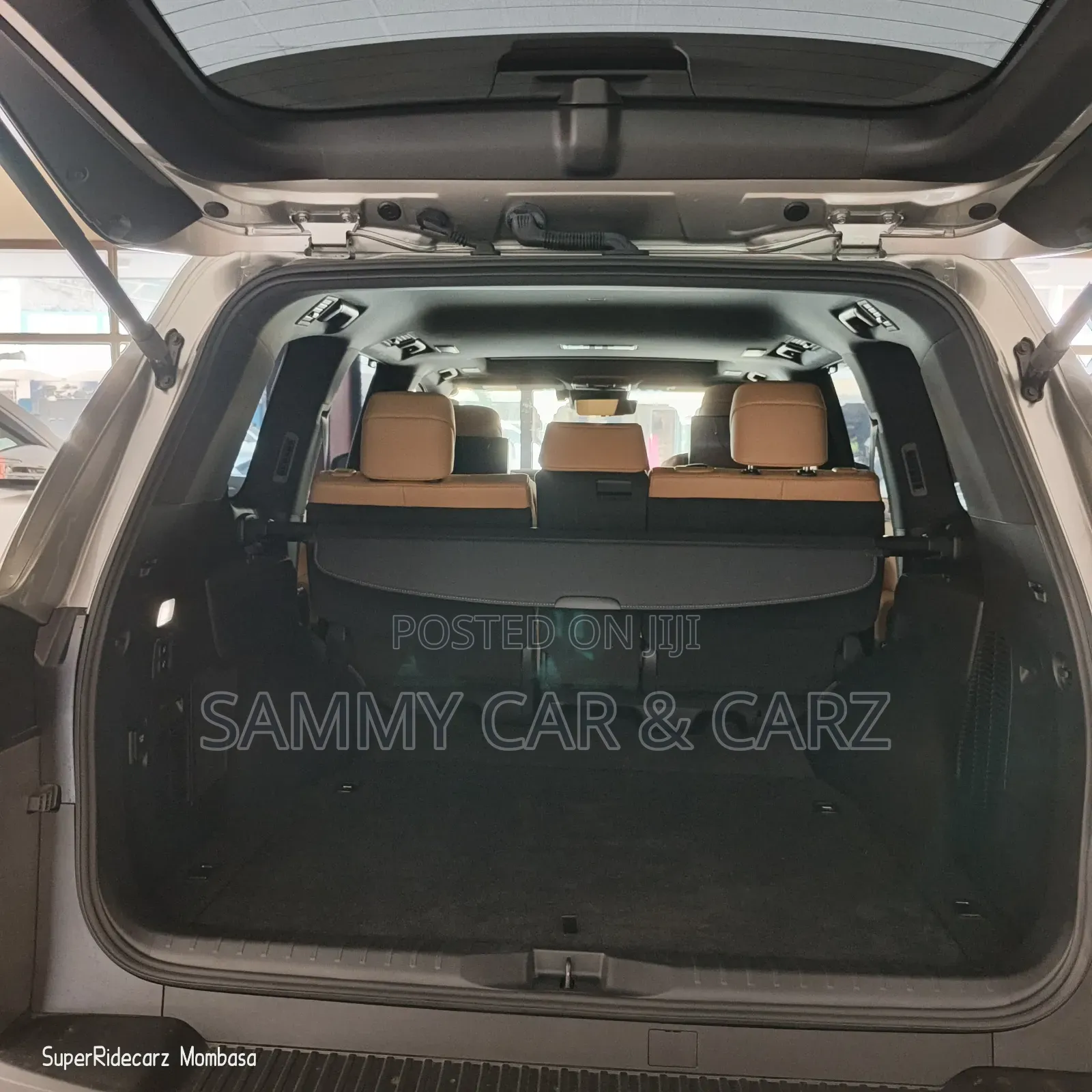 Lexus LX 2023 Gray