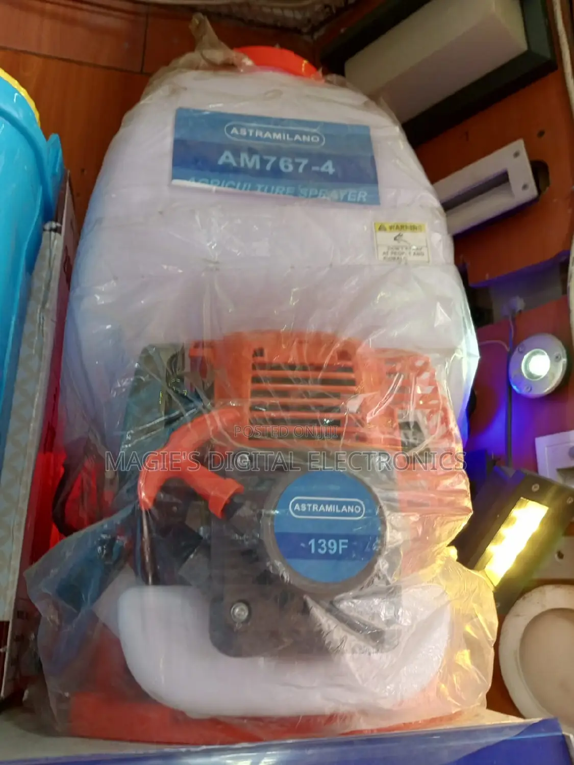 Well Performing 20l Astramilano 4stroke Knapsack Sprayer