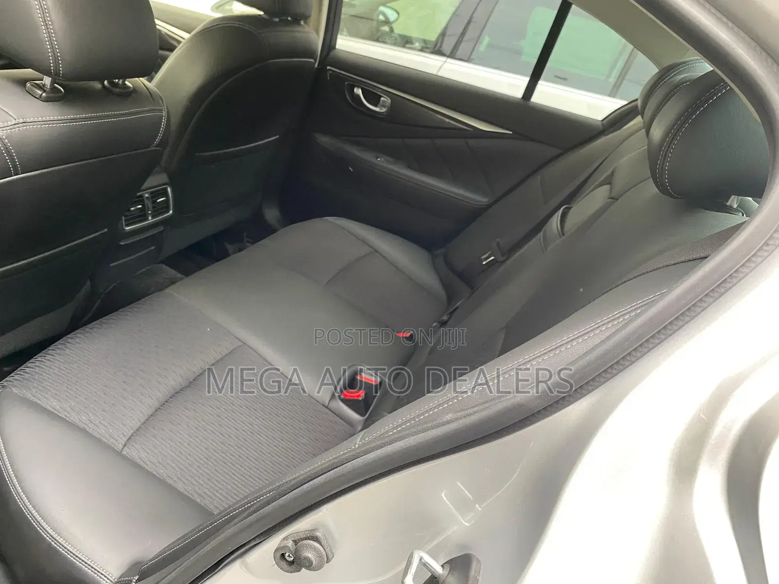 Nissan Skyline 2018 Gray