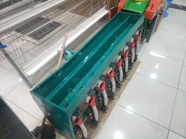 Multi-crop Seed Planter - main view