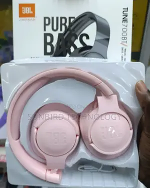 JBL by Harman Tune 700bt Headphones