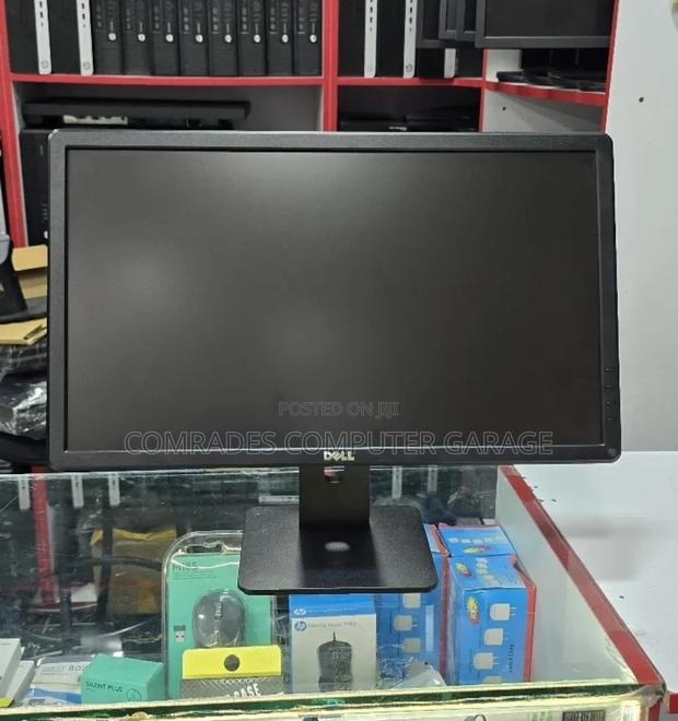 Dell LCD Monitor 22 Inches Vga and Dvi Ports