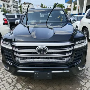 Toyota Land Cruiser 3.5 Petrol 4WD 2021 Black