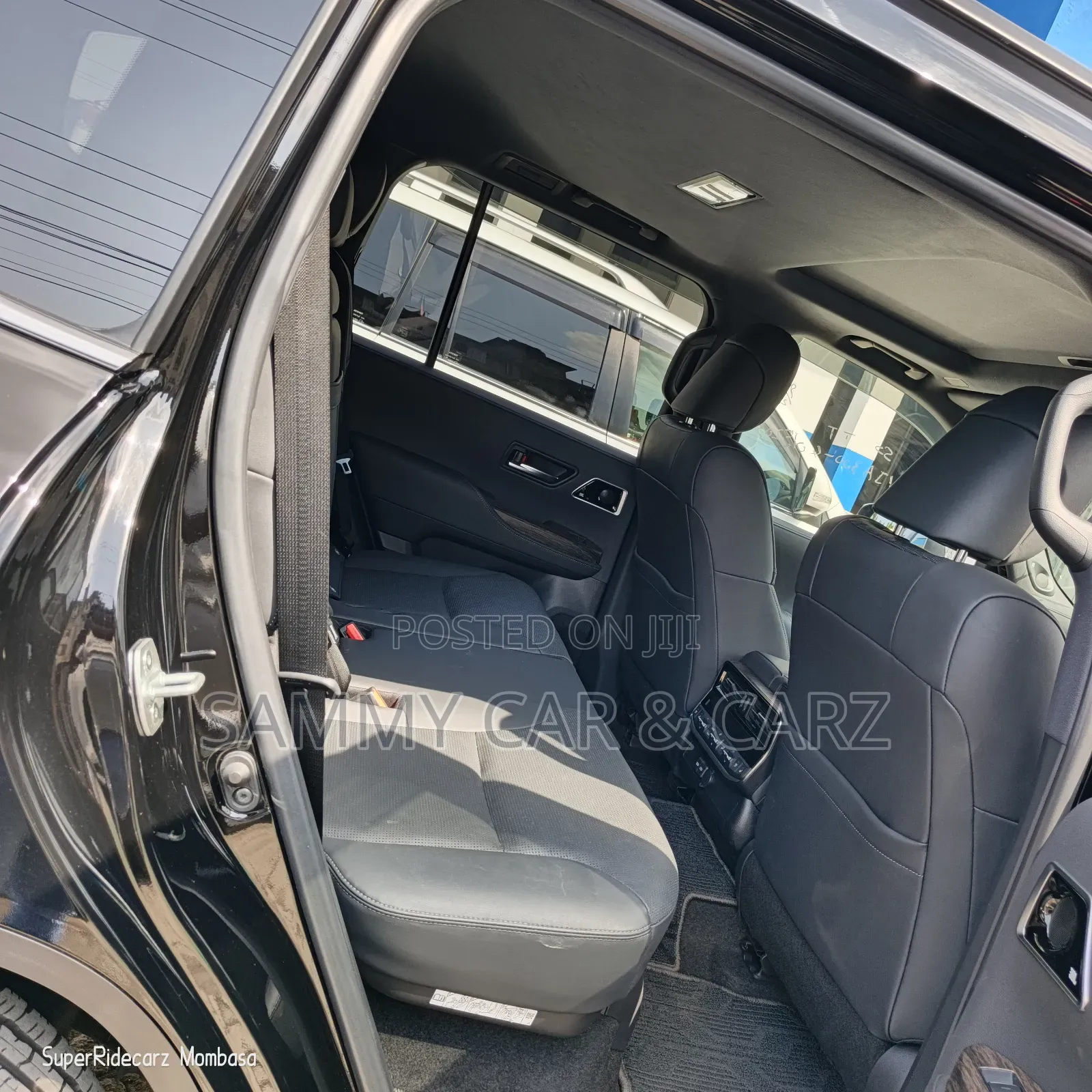 Toyota Land Cruiser 3.5 Petrol 4WD 2021 Black
