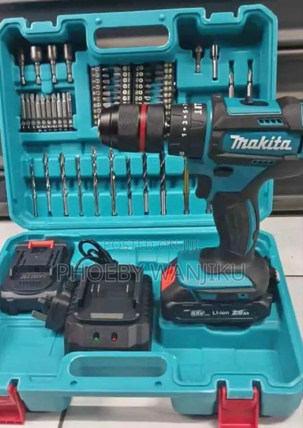 Makita Cordless Drill Set - main view