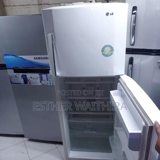 Stabilizer White Fridge on Sale - thumbnail 3