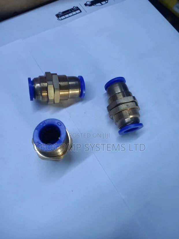 Pneumatic Bulkhead Union 16mm - thumbnail 3