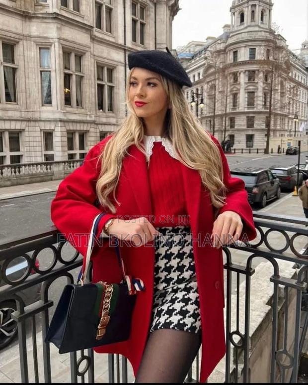 Black Berets - thumbnail 2