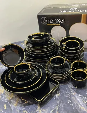 Black Elegant European Porcelain Dinner Set
32pcs Dinner