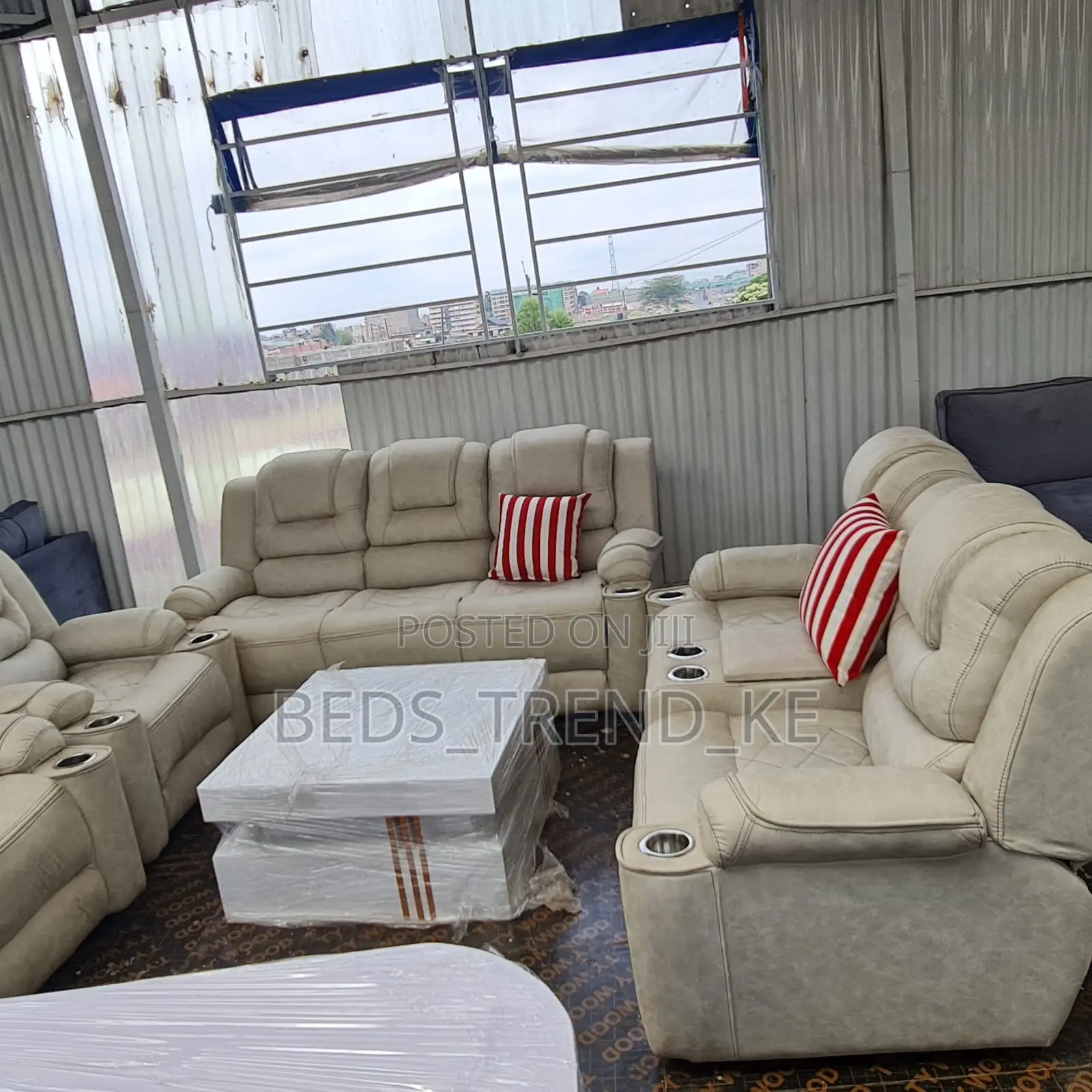 Spacious 7 Seater Semi Recliner Sofa 3,2,1,1