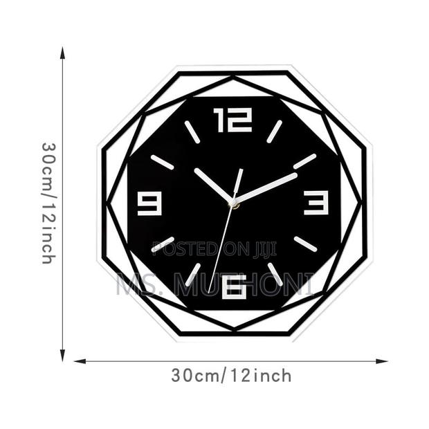 Creative 30cm Acrylic Wall Clock - thumbnail 5